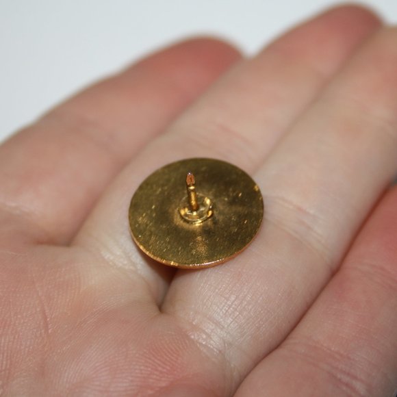 🌍💙 Vintage “Bringing Christ to the Nations” Lapel Pin · .75" 💙🌍 - Picture 2 of 4